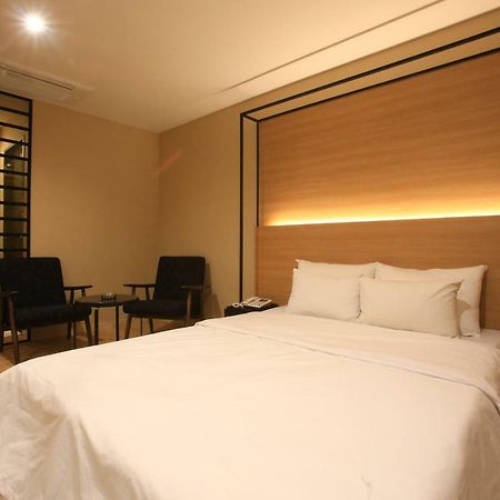 Yeoksam Hotel Star Premier Сеул Экстерьер фото