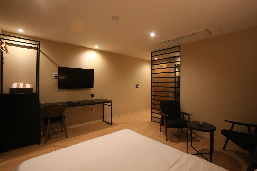 Yeoksam Hotel Star Premier Сеул Экстерьер фото
