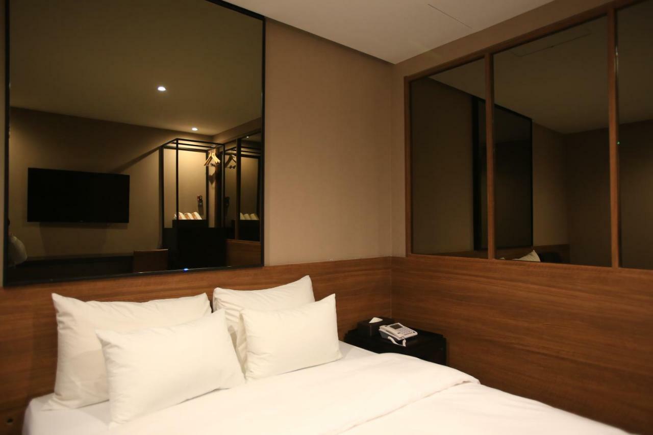 Yeoksam Hotel Star Premier Сеул Экстерьер фото
